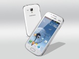 S III-ra hasonlító duál-SIM-es Samsung